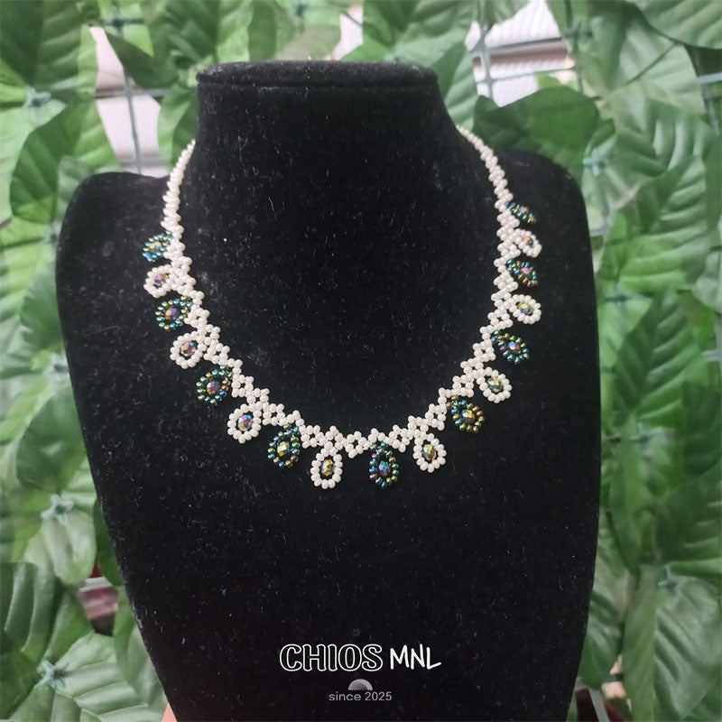 Collar de mostacilla