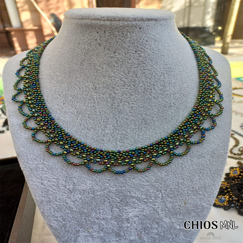Collar verde tornasol